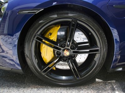 2021 Porsche TAYCAN 缩略图 19