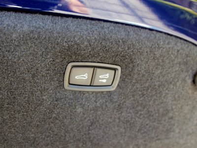 2021 Porsche TAYCAN 缩略图 28