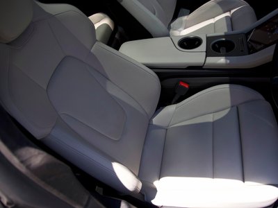 2021 Porsche TAYCAN 缩略图 25
