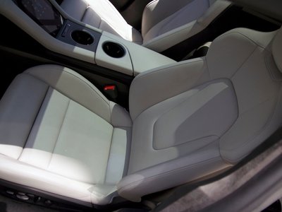 2021 Porsche TAYCAN 缩略图 33