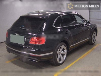 BENTLEY BENTAYGA - 5