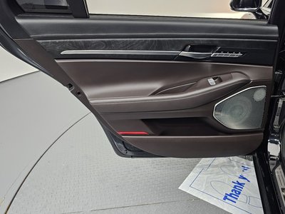 2019 Genesis G90 缩略图 15