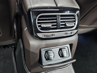 2019 Genesis G90 缩略图 32
