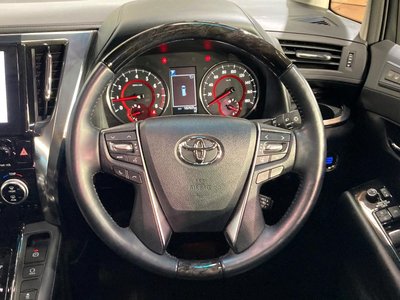 TOYOTA ALPHARD - 7