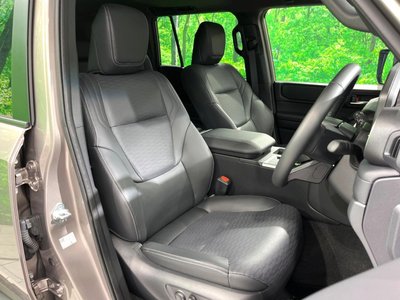 TOYOTA LAND CRUISER 250 - 10