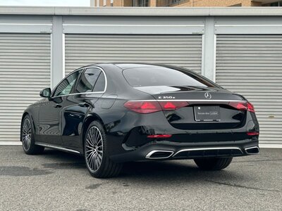 MERCEDES-BENZ E-CLASS - 9