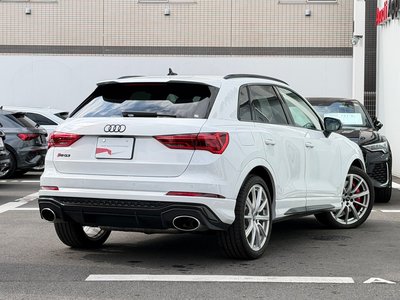 AUDI RS Q3 - 9