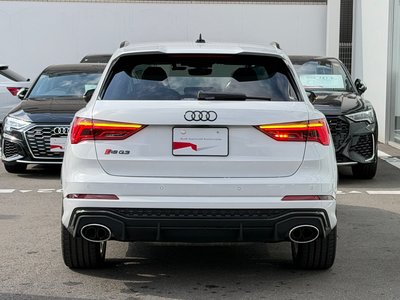 AUDI RS Q3 - 10