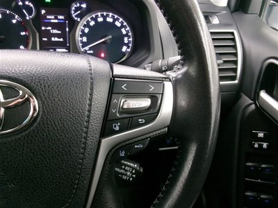 TOYOTA LAND CRUISER PRADO - 10