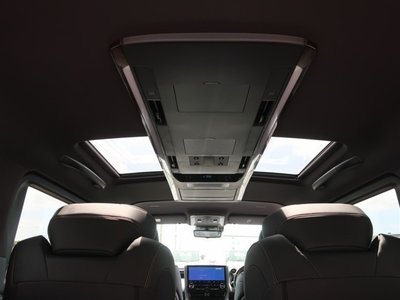 2025 Toyota ALPHARD 缩略图 13