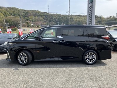 TOYOTA ALPHARD - 3