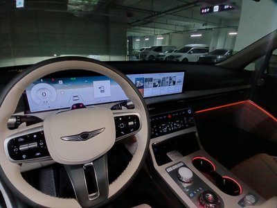 GENESIS GV80 - 10