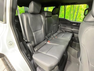 TOYOTA LAND CRUISER 250 - 9