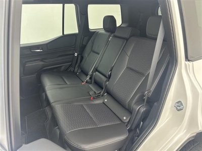 2025 Toyota LAND CRUISER 250 — миниатюра 21