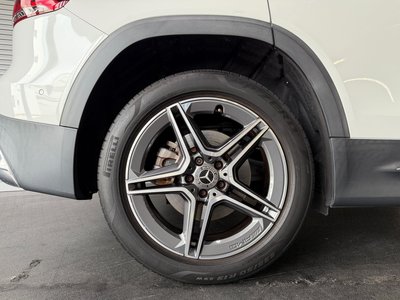 صورة 9 لـ 2023 Mercedes-BENZ GLB
