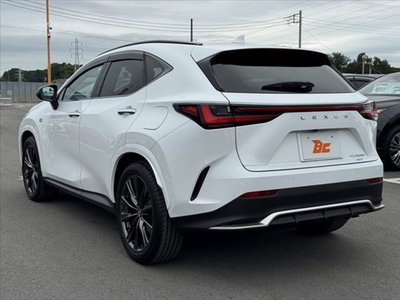 2023 Lexus NX — миниатюра 13