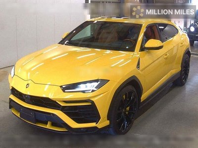 LAMBORGHINI URUS - 4