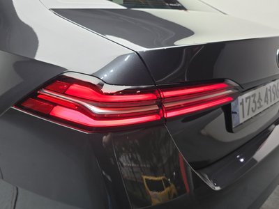 BMW 5 SERIES - 10