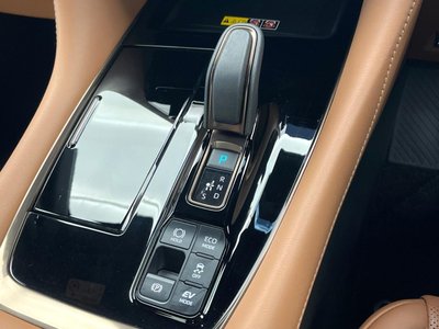 صورة مصغرة 59 لـ 2024 Toyota VELLFIRE