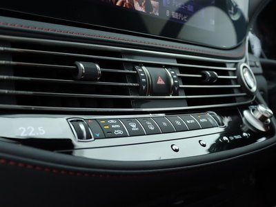 صورة مصغرة 42 لـ 2021 Lexus LS