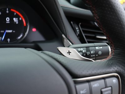 صورة مصغرة 30 لـ 2021 Lexus LS