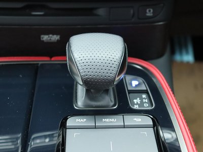 صورة مصغرة 12 لـ 2021 Lexus LS