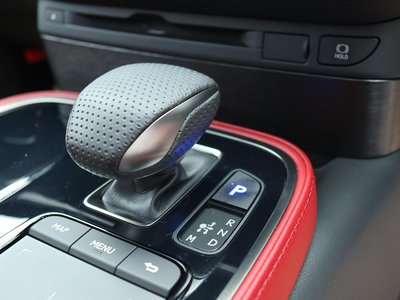صورة مصغرة 27 لـ 2021 Lexus LS