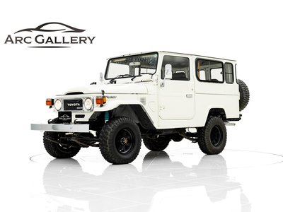 TOYOTA LAND CRUISER 40