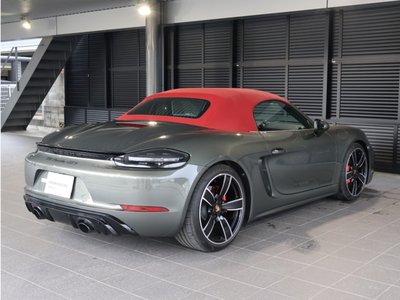 PORSCHE 718 - 5