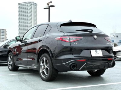 2025 ALFA Romeo STELVIO 照片 3