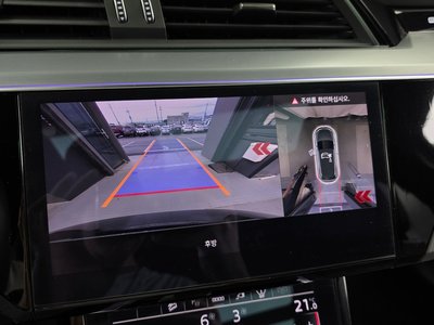 2023 AUDI E-TRON — миниатюра 20