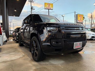 LAND ROVER DEFENDER - 1