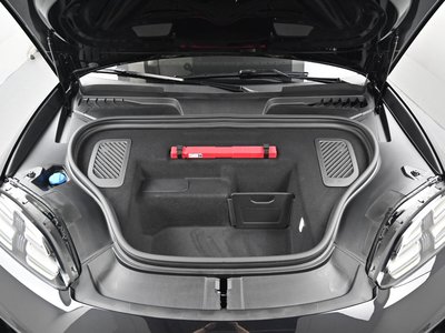 PORSCHE MACAN - 7