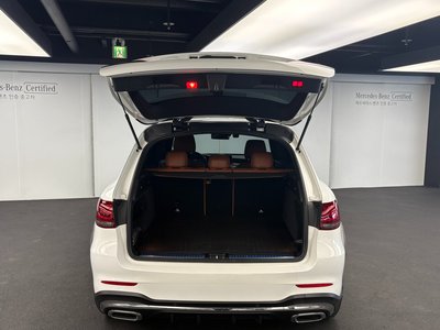 MERCEDES-BENZ GLC - 7