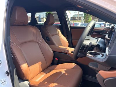 صورة 7 لـ 2026 Toyota CROWN ESTATE