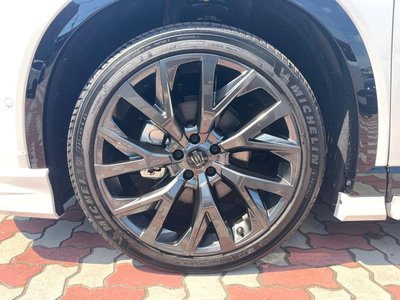 صورة 29 لـ 2026 Toyota CROWN ESTATE