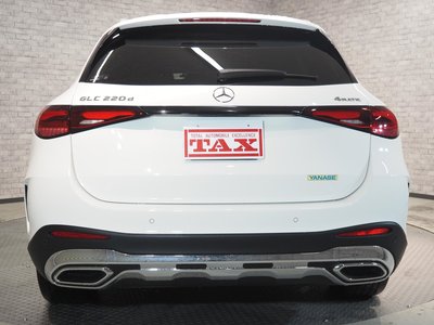 MERCEDES-BENZ GLC - 10