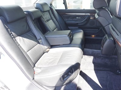 صورة 28 لـ 1996 BMW 7 SERIES