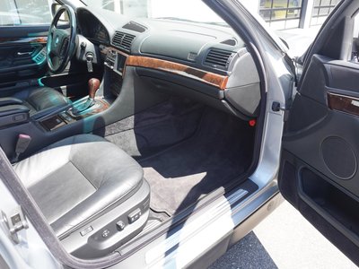 صورة 31 لـ 1996 BMW 7 SERIES