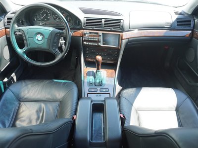 صورة 9 لـ 1996 BMW 7 SERIES