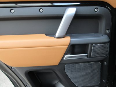 2023 LAND Rover DEFENDER — миниатюра 36