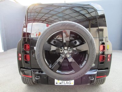 LAND ROVER DEFENDER - 6