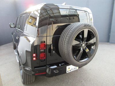LAND ROVER DEFENDER - 2