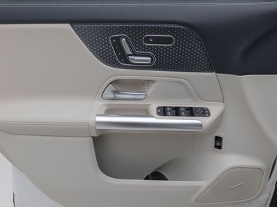 صورة مصغرة 15 لـ 2025 Mercedes-BENZ EQA