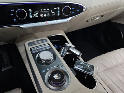 2021 Genesis GV70 缩略图 12
