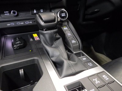 2024 Toyota LAND CRUISER 250 — миниатюра 48
