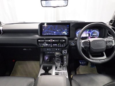 2024 Toyota LAND CRUISER 250 — миниатюра 14