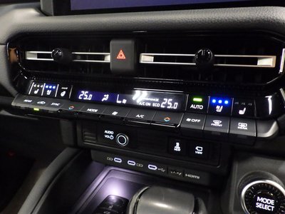 2024 Toyota LAND CRUISER 250 — миниатюра 51