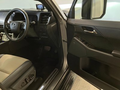 2025 Lexus GX 缩略图 24