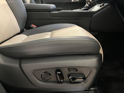 2025 Lexus GX 缩略图 16